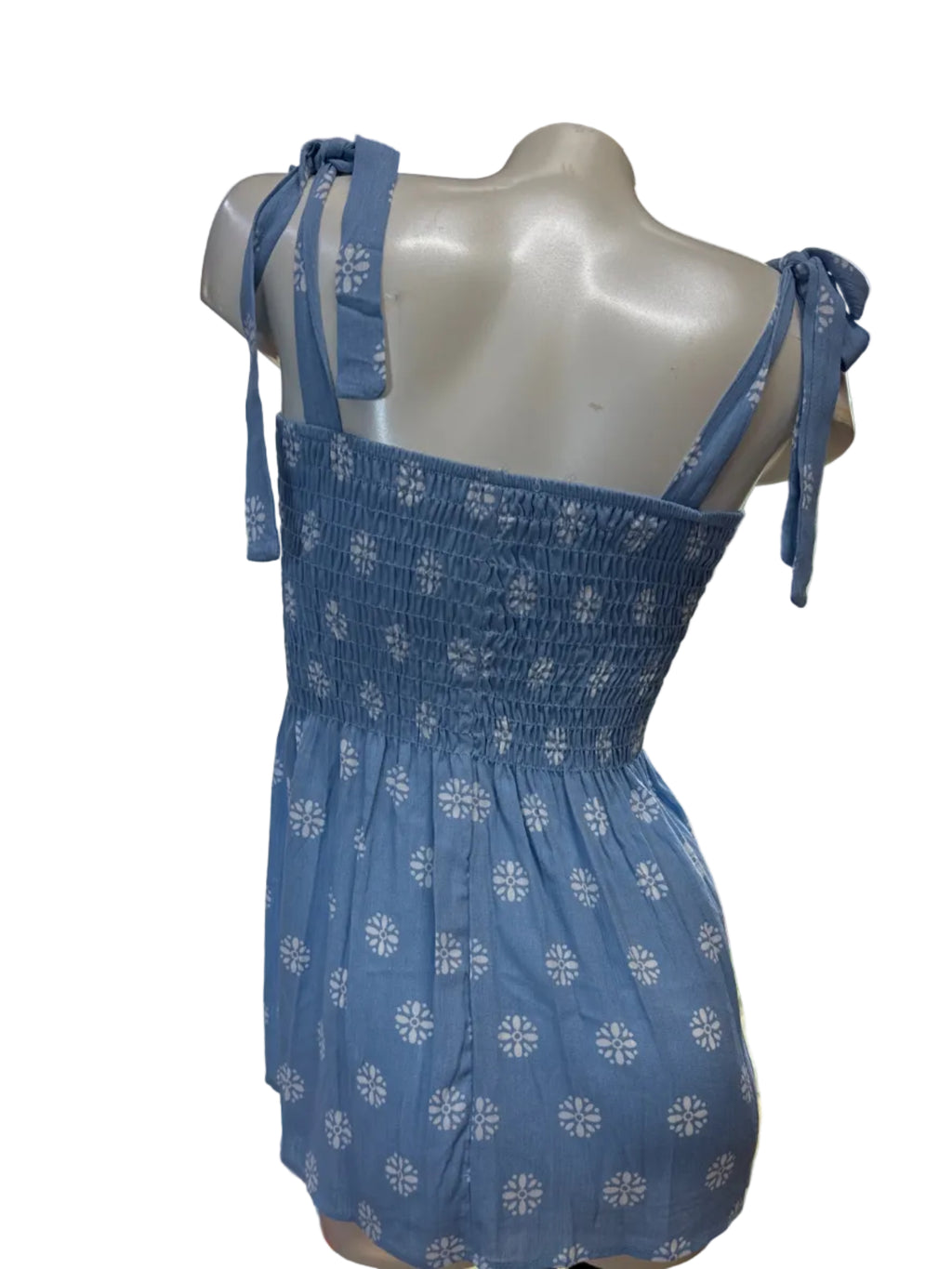 BE Stage tie sleeve top