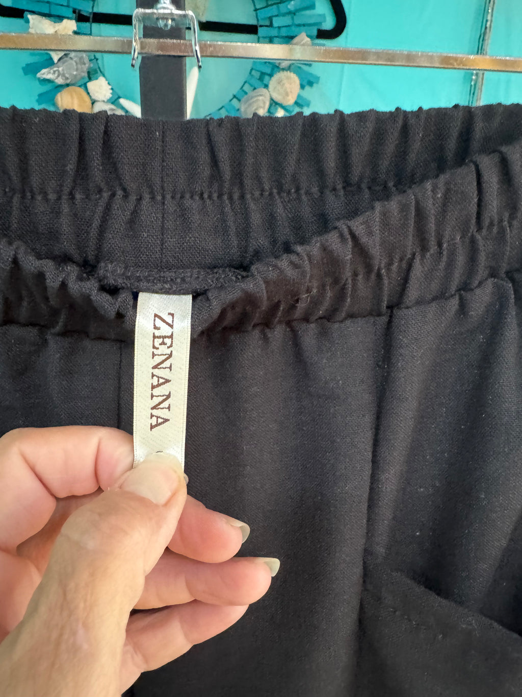 Zenana black pants (Plus)