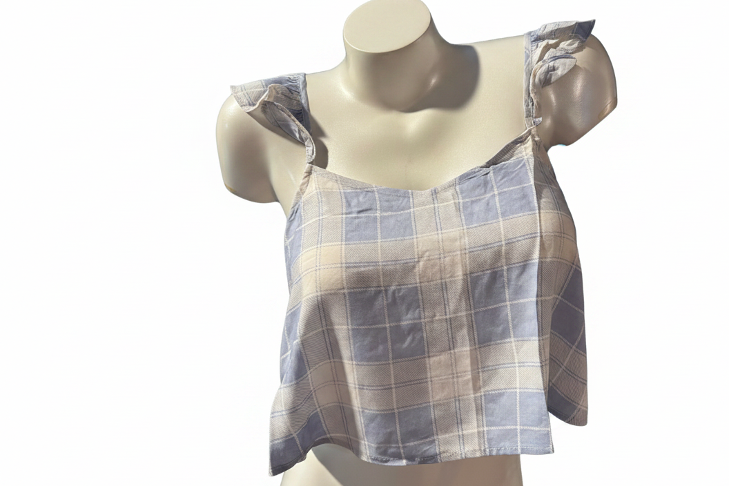 Promesa Powder Blue Crop - White Background 1