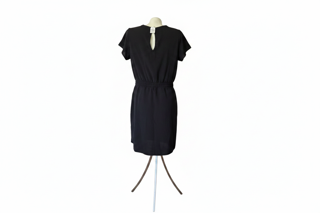 32 Cool Cinch Waist Dress - White Background 4