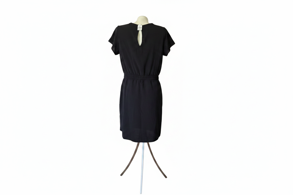 32 Cool Cinch Waist Dress - White Background 4